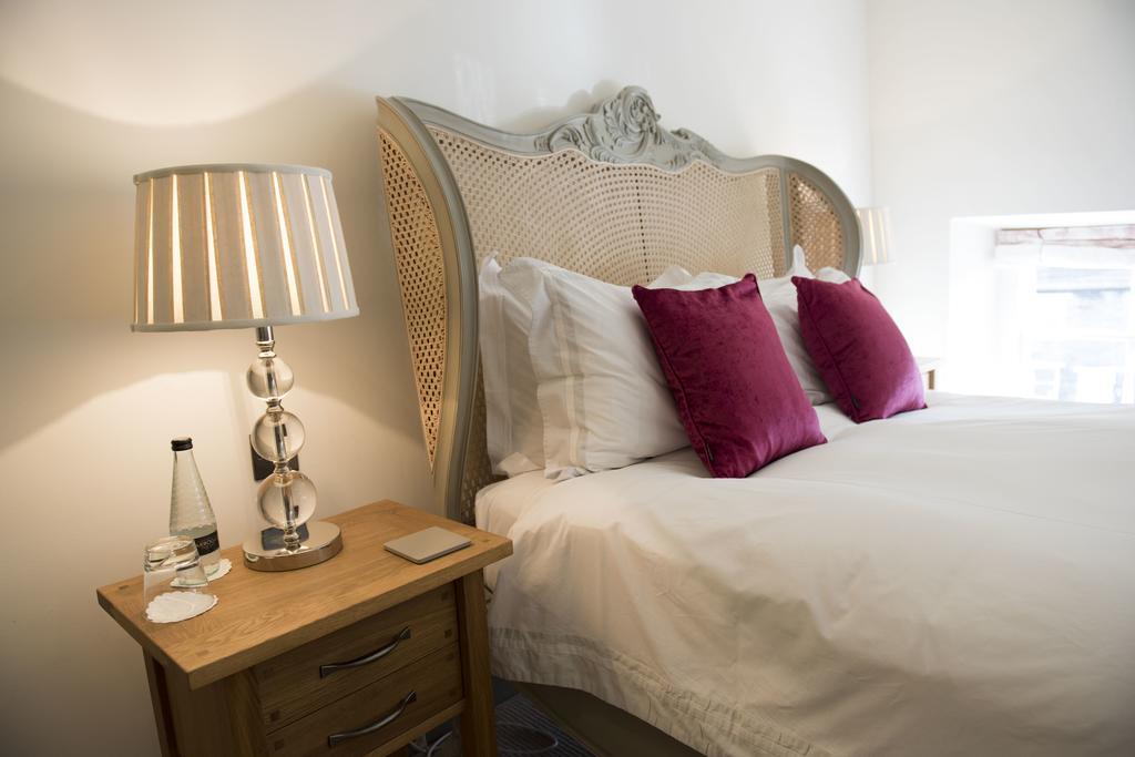 The Priory Bed and Breakfast Middleham Exteriör bild